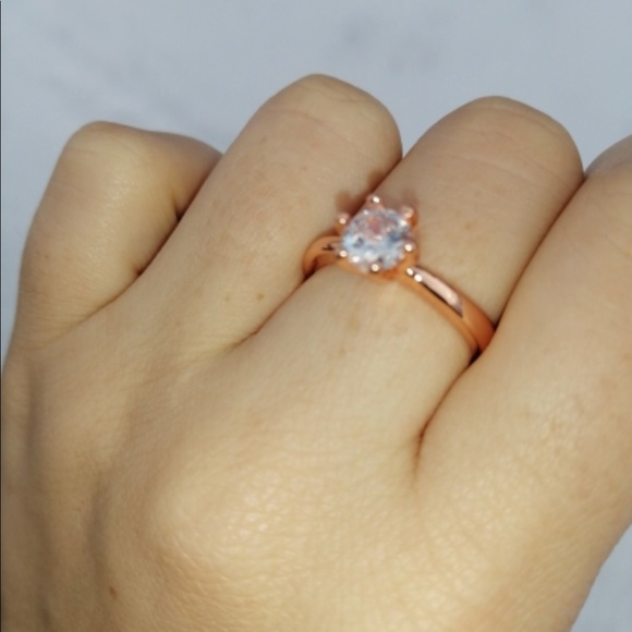 Rose Gold 1 Carat Classic Six Claw Engagement Ring - Picture 2 of 3